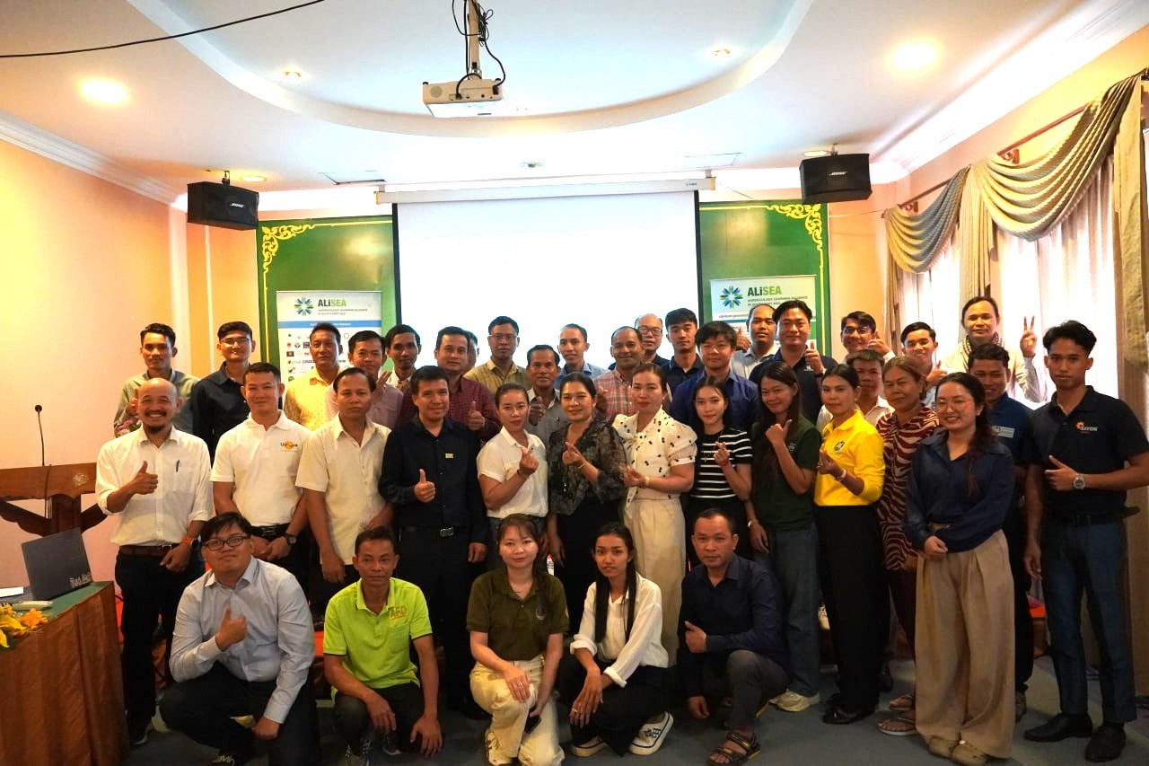 ALiSEA Hosts Agroecology Training for Members in Battambang